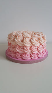 Rose Petal Cake (Strawberry)