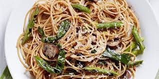 Spaghetti with Grilled Green Beans and Mushrooms